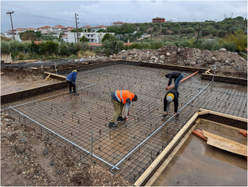 3 man on construction site